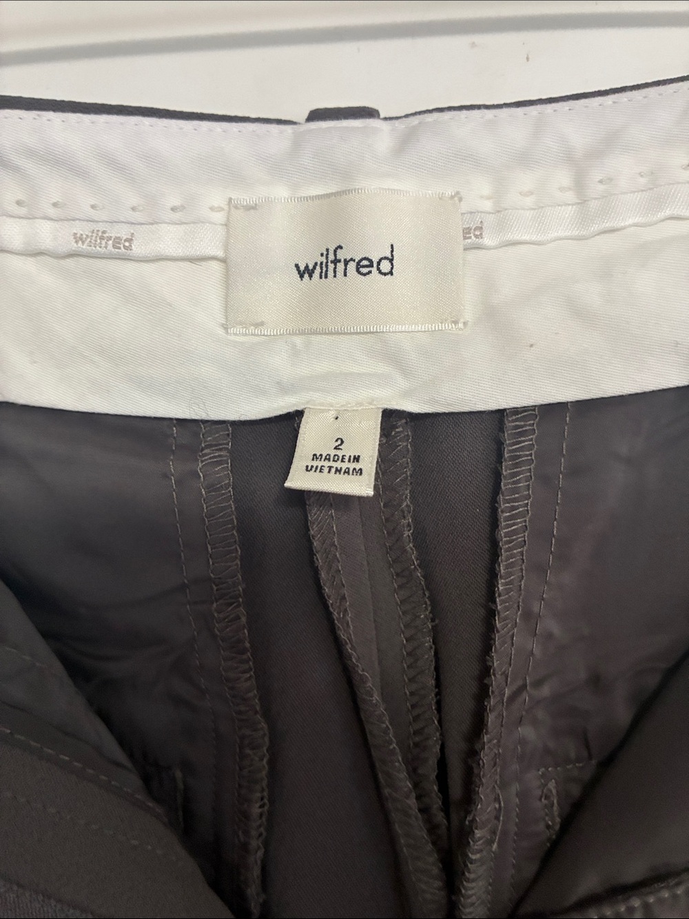 Aritzia The Limitless Pant size 2 - Picture 5 of 9